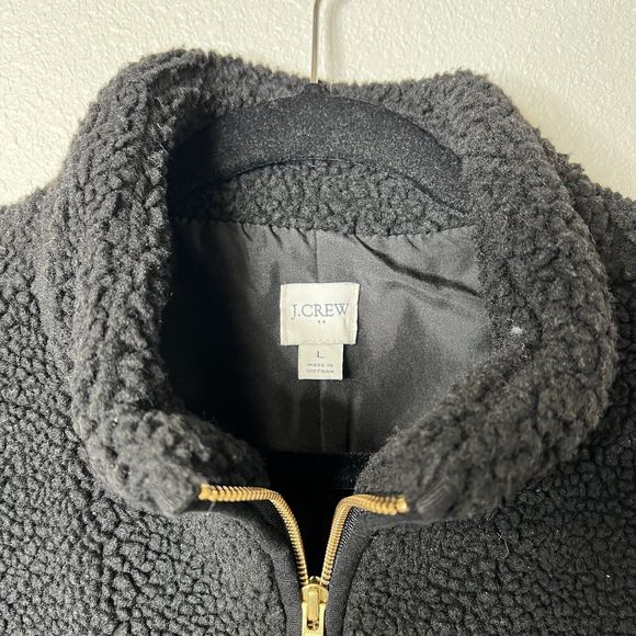 J. Crew Women's Plush Fleece Sherpa Excursion Vest Black Large Gold Pockets - Picture 2 of 3